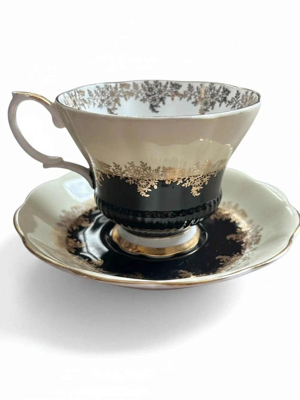 Royal Albert Pompadour Series Bone China Black Gold Teacup and Saucer